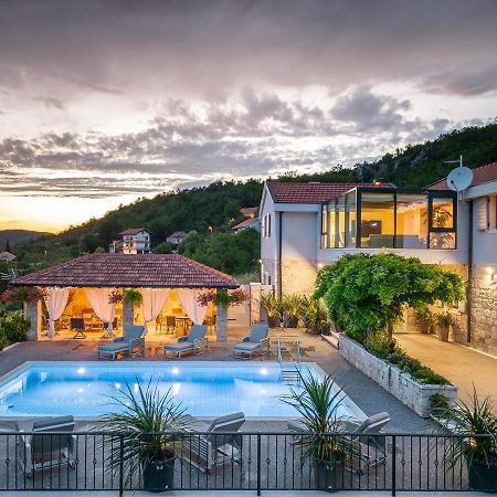 טריליי Krolo Villa&Wine מראה חיצוני תמונה